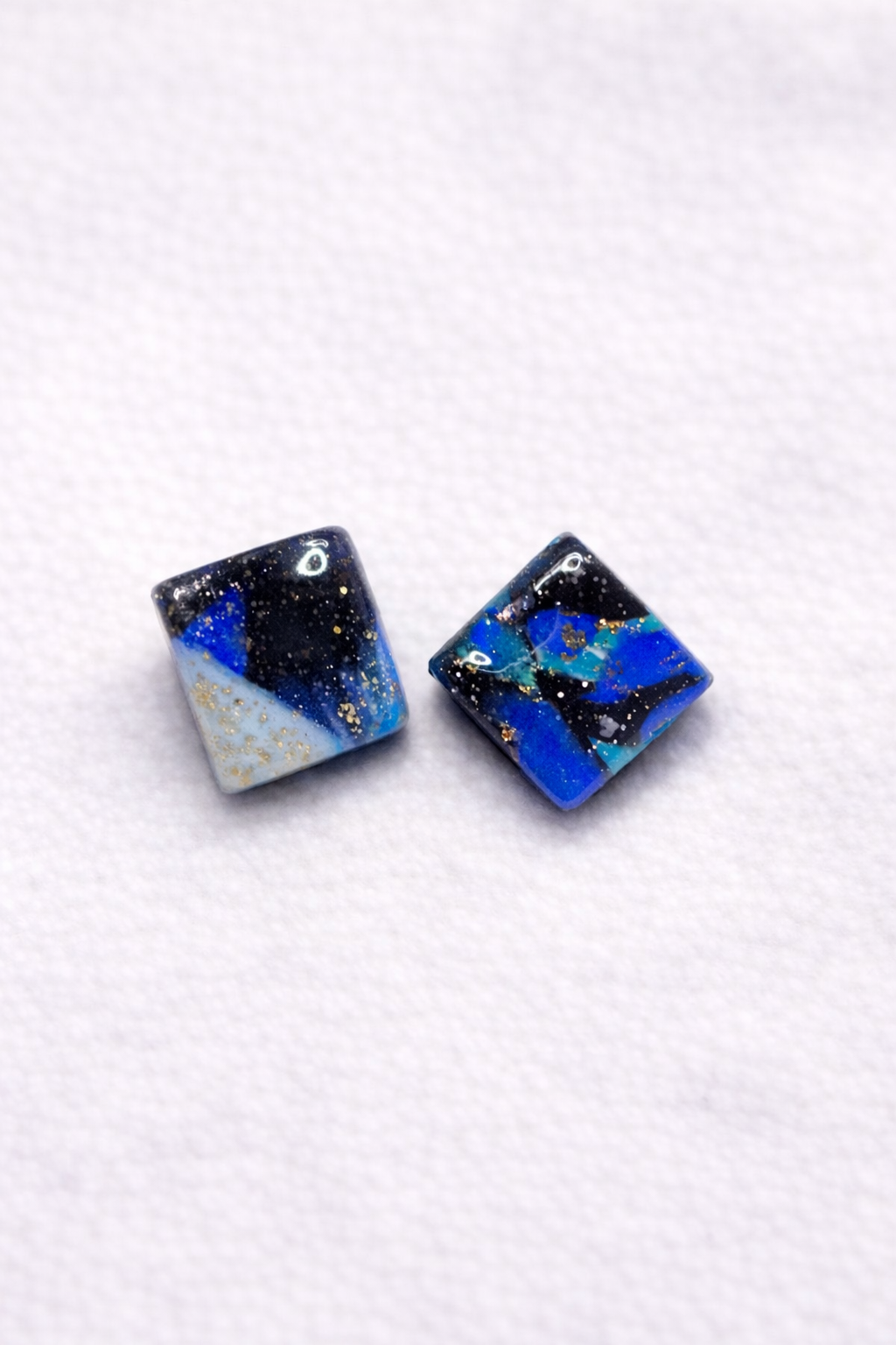 PENDIENTES CUADRADOS 05