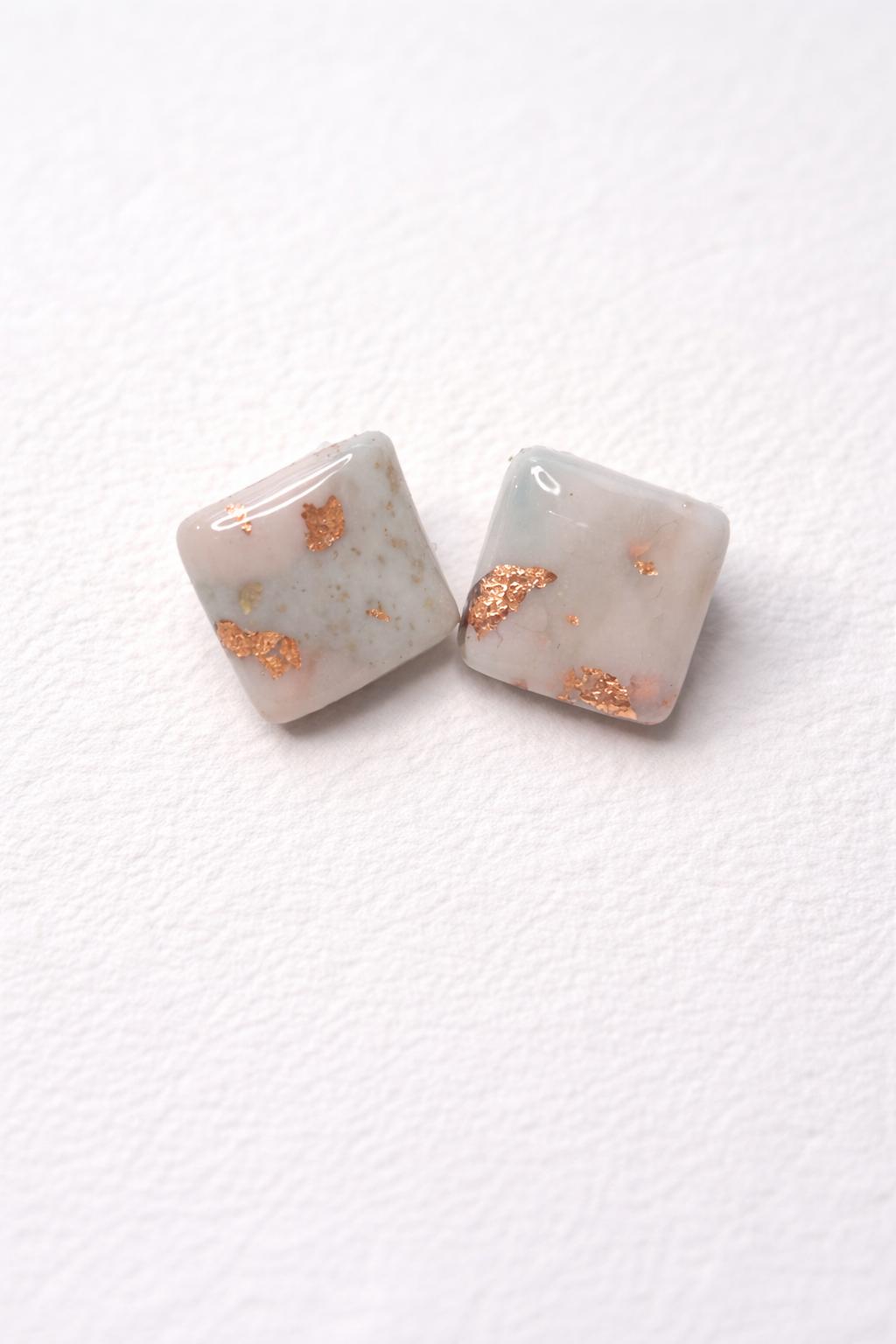 PENDIENTES CUADRADOS 08