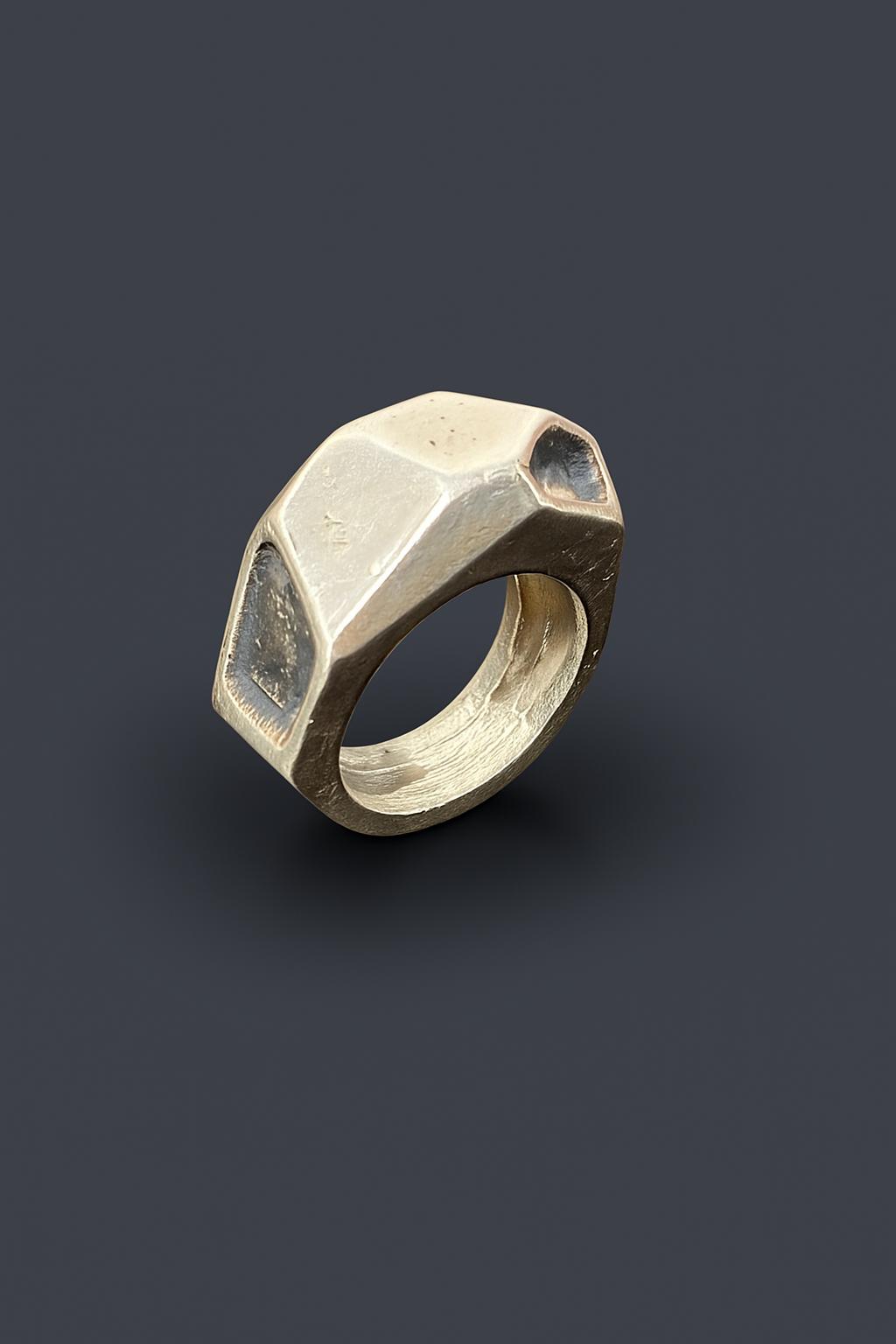 ANILLO FRACTURE
